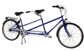 Hyrbohoj säljer och hyr ut tandemcyklar, cyklar och elcyklar (elassisterade cyklar). Hyr lättrampade cyklar av HyrboHoj, Västervik.